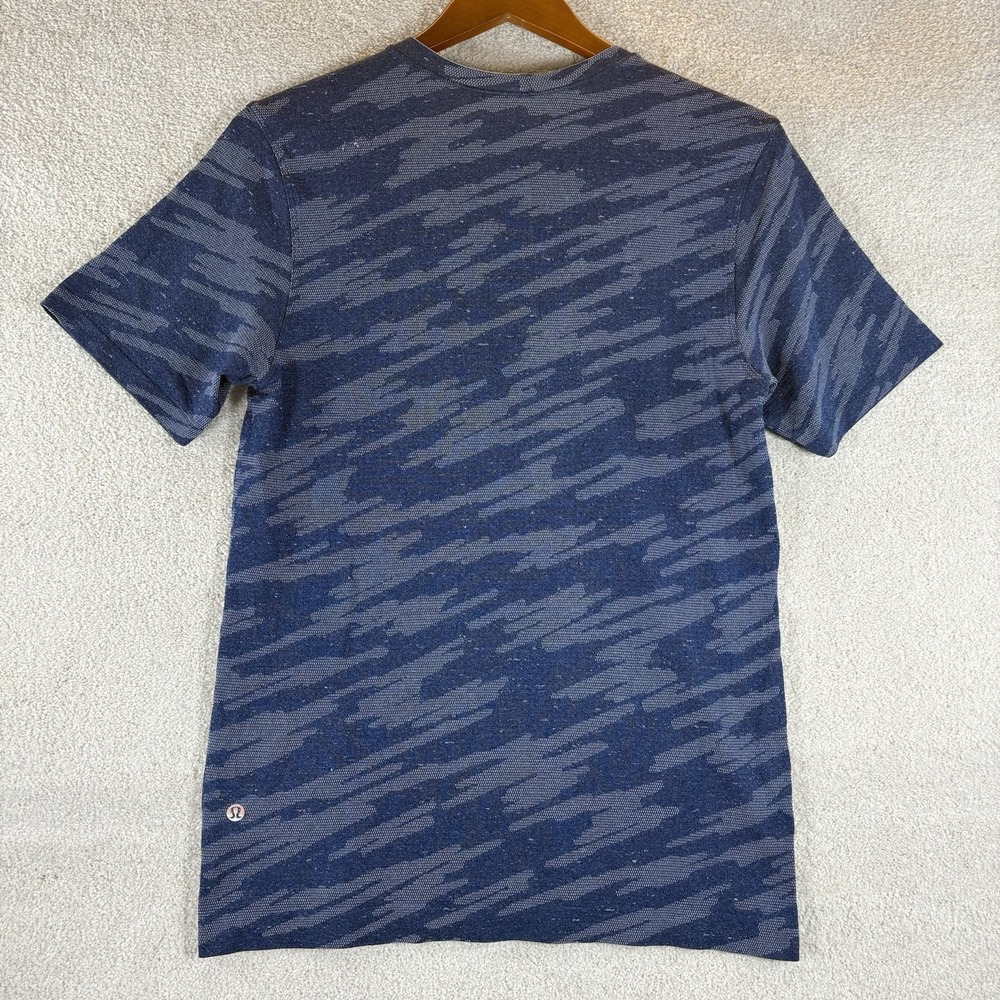 Lululemon Mens Size Small Blue Metal Vent Breathe Camo SS T-Shirt Active Gym Run - Picture 7 of 7